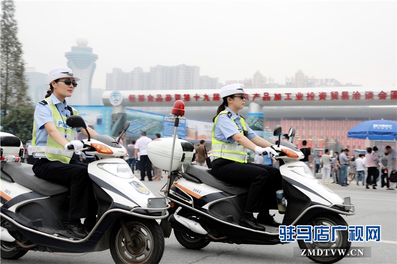 數(shù)千名民警為2016年中國農(nóng)產(chǎn)品加工業(yè)投資貿(mào)易洽談會(huì)勝利召開保駕護(hù)航