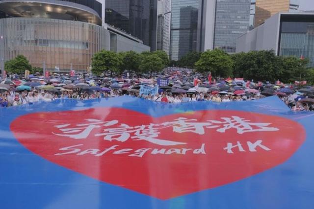 忍無可忍，終于出手了！這一次香港人不再沉默，這個決定非同尋常 