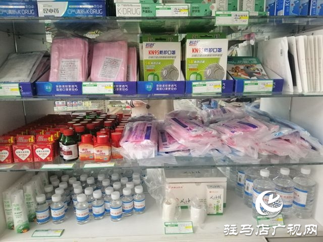 受疫情影響 駐馬店市區(qū)口罩熱銷(xiāo)