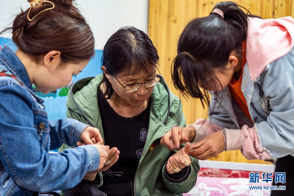 精神之源 精神標(biāo)識——中國共產(chǎn)黨的偉大建黨精神啟示錄