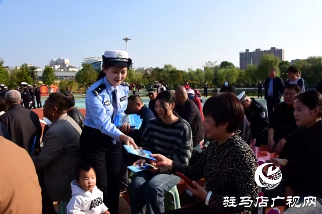 奚仲造車美名傳 車輿之鄉(xiāng)說安全——“美麗鄉(xiāng)村行”交通安全巡回宣講活動(dòng)走進(jìn)平輿