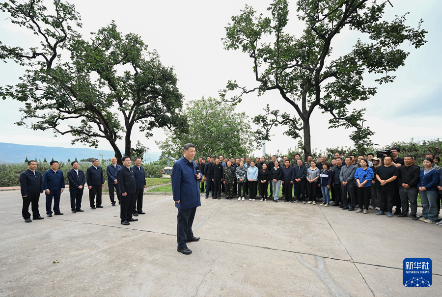 習近平在甘肅考察時強調(diào) 深化改革勇于創(chuàng)新苦干實干富民興隴 奮力譜寫中國式現(xiàn)代化甘肅篇章