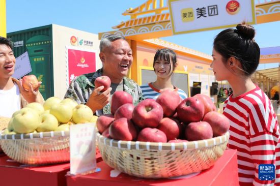 共話豐收 同享喜悅——2024中國農(nóng)民豐收節(jié)主場活動在河南蘭考舉辦